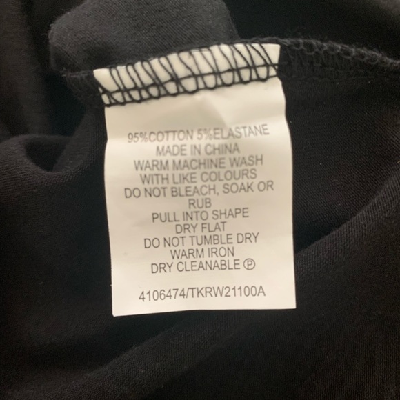 ✨Host Pick✨ TOKITO 95% Organic Cotton Blend Black Puff Sleeve Tee Size 6 - Picture 4 of 4